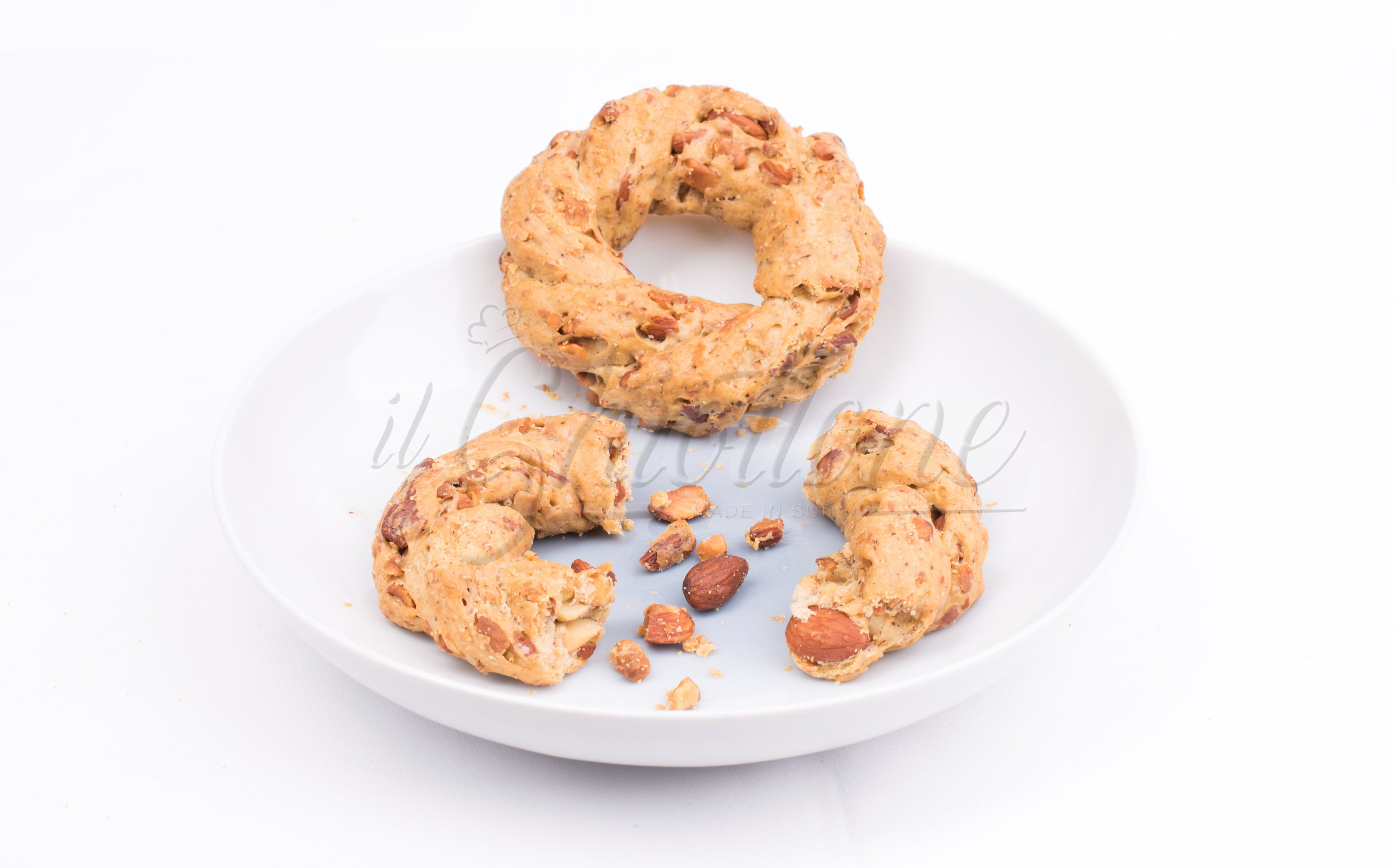 Taralli mandorle + sugna + pepe 3